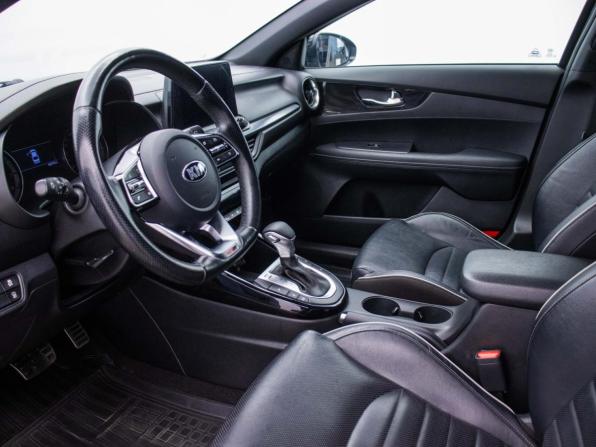 Kia Cerato IV с пробегом 2021 года, цена 2 124 000 рублей, 89982 км, седан, Автокод Объявления