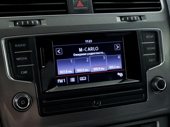 Volkswagen Golf VII с пробегом 2014 года, цена 1 065 000 рублей, 136331 км, хэтчбек, Автокод Объявления