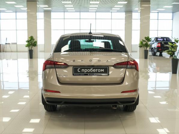 Skoda Rapid II с пробегом 2021 года, цена 1 364 000 рублей, 184276 км, лифтбек, Автокод Объявления