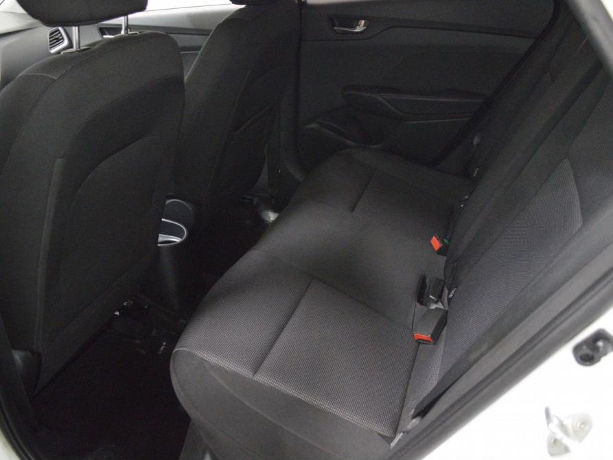 Hyundai Solaris II Санкт-Петербург  - изображение 10