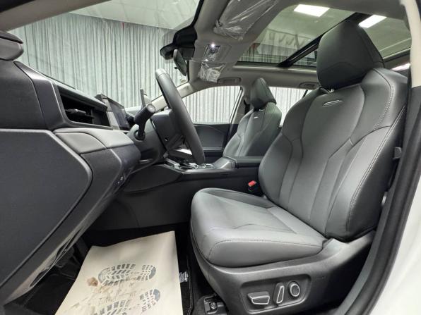 Toyota RAV4 VI (XA60) с пробегом 2026 года, цена 4 050 000 рублей, 8 км, внедорожник, Автокод Объявления