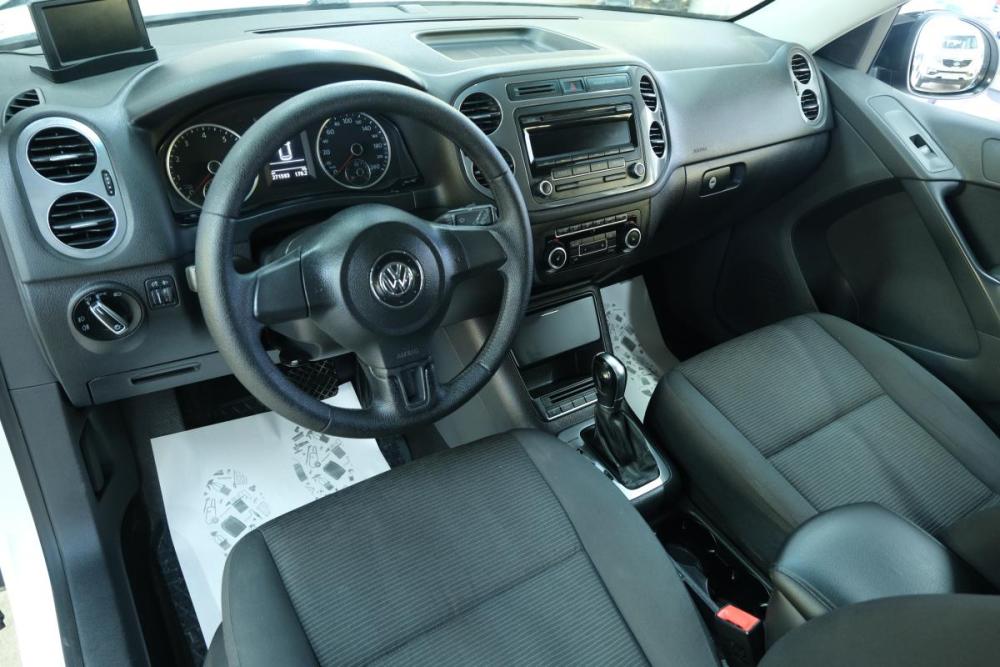 Volkswagen Tiguan I Рестайлинг Омск  - изображение 12