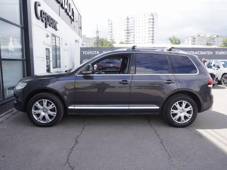 Volkswagen Touareg I Рестайлинг Москва  - изображение 8