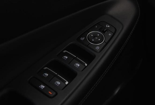 Hyundai Santa Fe IV с пробегом 2019 года, цена 2 910 000 рублей, 122395 км, внедорожник, Автокод Объявления