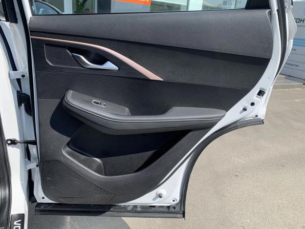 Omoda C5 I с пробегом 2024 года, цена 1 735 000 рублей, 8900 км, внедорожник, Автокод Объявления
