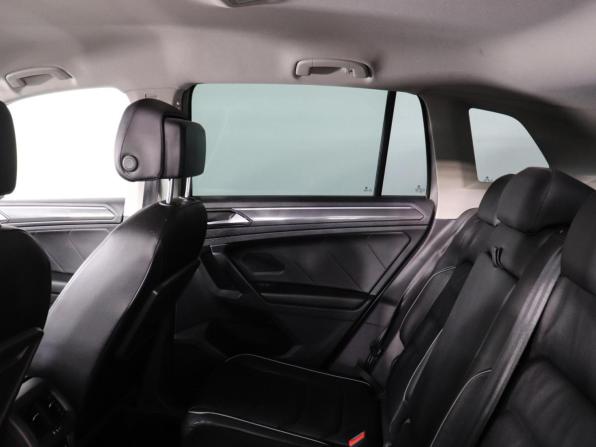 Volkswagen Tiguan II с пробегом 2018 года, цена 2 540 000 рублей, 142000 км, внедорожник, Автокод Объявления