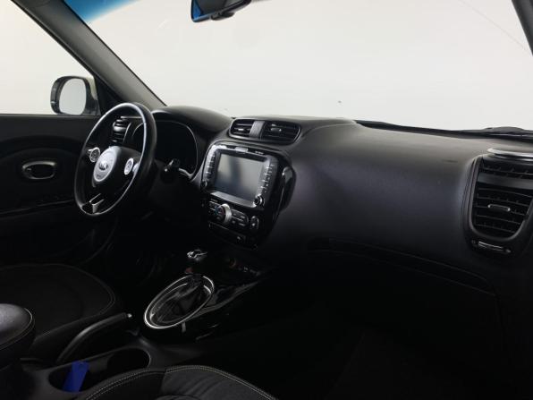 Kia Soul II с пробегом 2015 года, цена 1 348 000 рублей, 151583 км, хэтчбек, Автокод Объявления