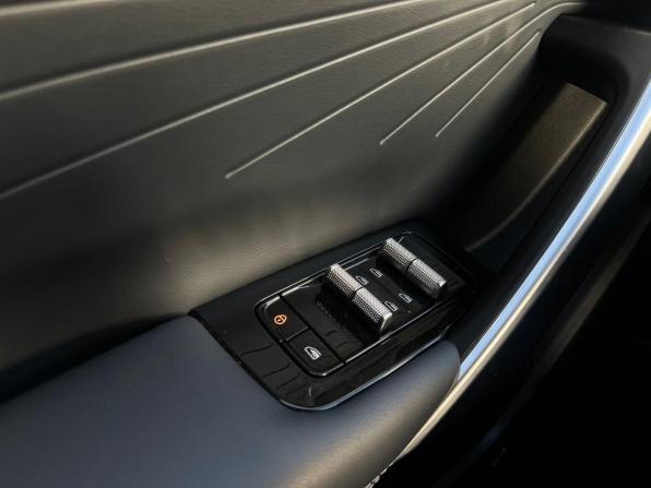 Geely Atlas II с пробегом 2024 года, цена 2 499 000 рублей, 69350 км, внедорожник, Автокод Объявления