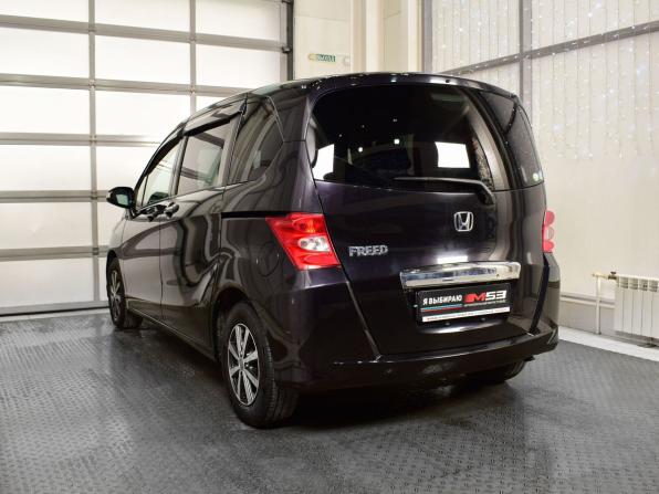 Honda Freed I Рестайлинг с пробегом 2011 года, цена 1 144 995 рублей, 156068 км, компактвэн, Автокод Объявления