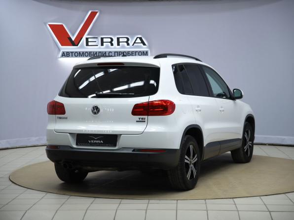Volkswagen Tiguan I Рестайлинг с пробегом 2013 года, цена 1 000 000 рублей, 261341 км, внедорожник, Автокод Объявления