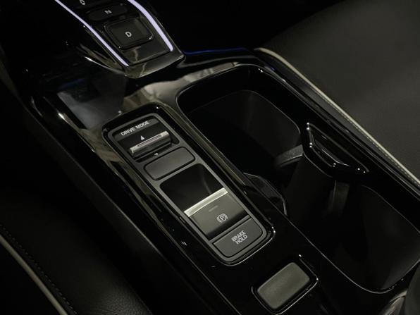 Honda e:NS1 с пробегом 2022 года, цена 2 780 000 рублей, 617 км, внедорожник, Автокод Объявления