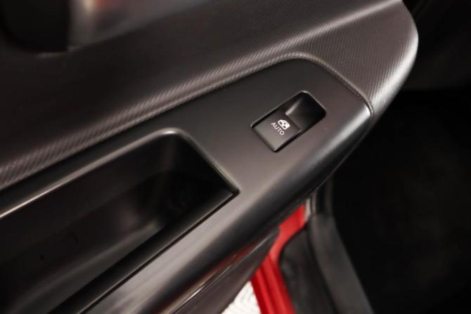 Kia Ceed I Рестайлинг с пробегом 2010 года, цена 679 000 рублей, 199125 км, хэтчбек, Автокод Объявления