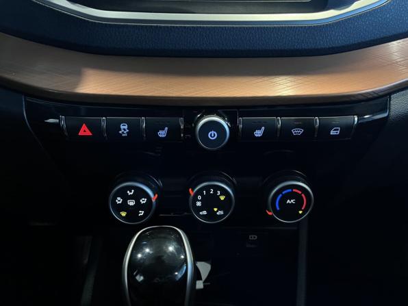 Lada (ВАЗ) Vesta I Рестайлинг (NG) с пробегом 2025 года, цена 1 663 000 рублей, 39474 км, универсал, Автокод Объявления