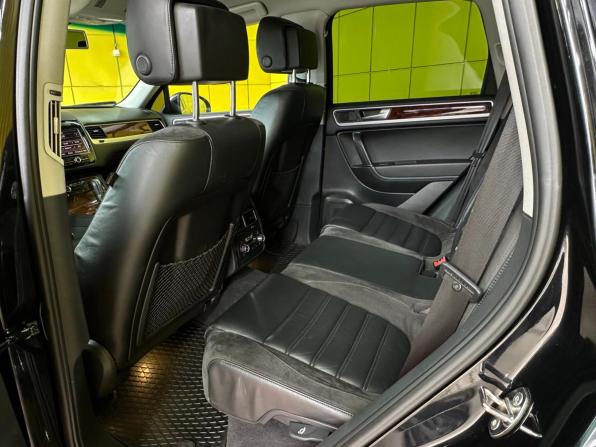 Volkswagen Touareg II с пробегом 2012 года, цена 2 099 000 рублей, 250421 км, внедорожник, Автокод Объявления