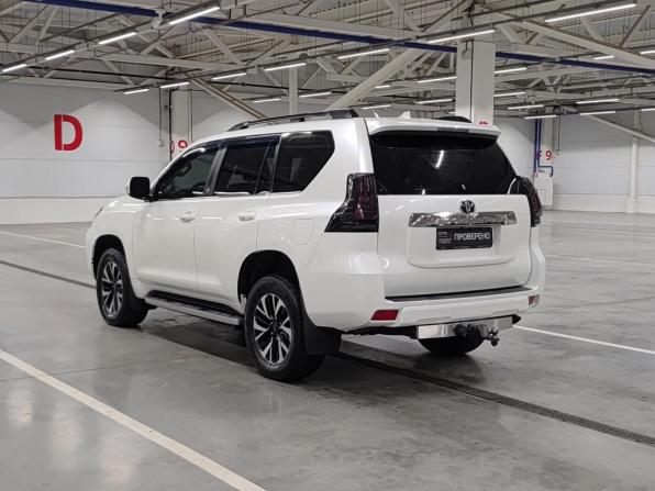 Toyota Land Cruiser Prado 150 Series Рестайлинг 2 с пробегом 2017 года, цена 4 280 000 рублей, 239630 км, внедорожник, Автокод Объявления