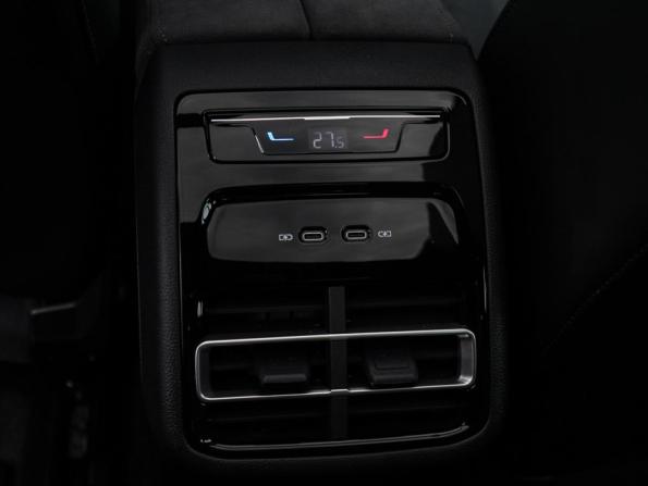 Volkswagen Tiguan III (China Market) с пробегом 2025 года, цена 4 690 000 рублей, 2231 км, внедорожник, Автокод Объявления