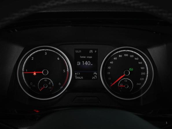 Volkswagen Multivan T6 Рестайлинг с пробегом 2021 года, цена 6 549 000 рублей, 105625 км, минивэн, Автокод Объявления