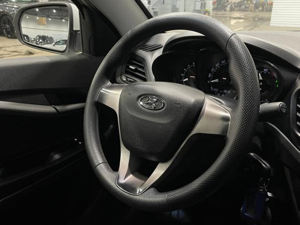 Lada (ВАЗ) Vesta I с пробегом 2015 года, цена 630 000 рублей, 157200 км, седан, Автокод Объявления