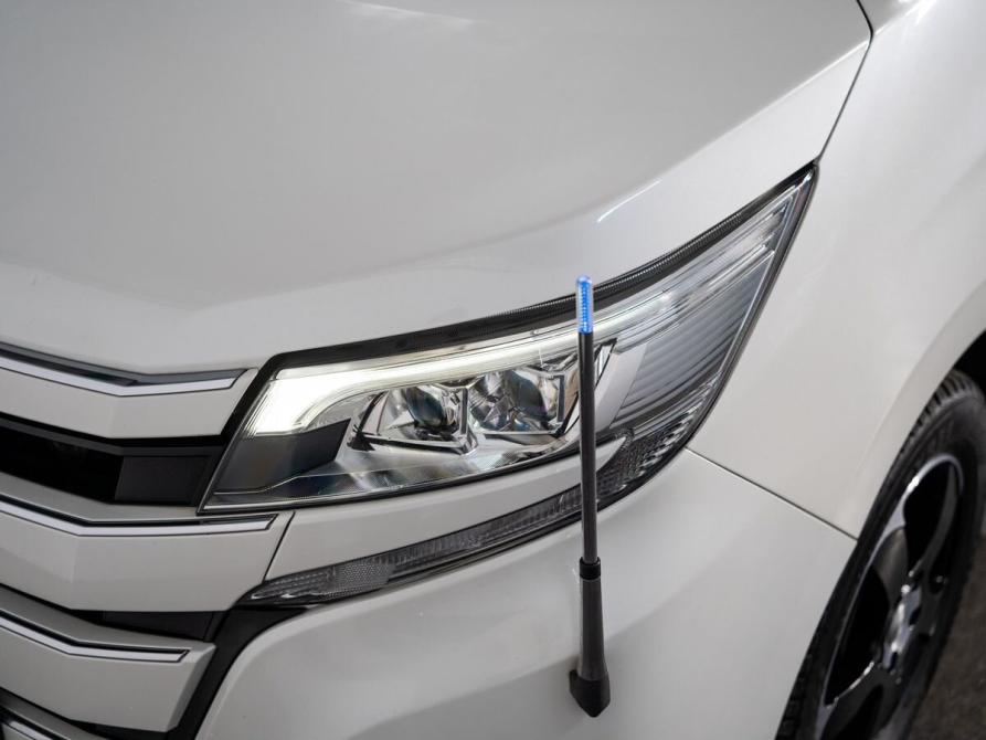 Toyota Noah III (R80) Рестайлинг Иркутск  - изображение 19