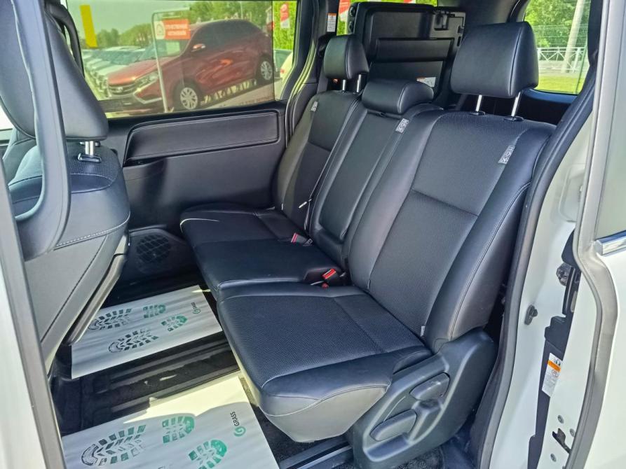 Toyota Esquire I Рестайлинг Тюмень  - изображение 14