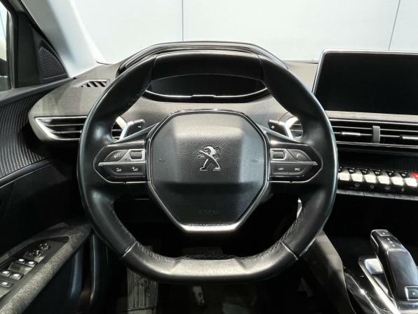 Peugeot 3008 II с пробегом 2019 года, цена 1 745 000 рублей, 122732 км, внедорожник, Автокод Объявления