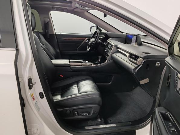 Lexus RX IV с пробегом 2016 года, цена 3 629 000 рублей, 176818 км, внедорожник, Автокод Объявления
