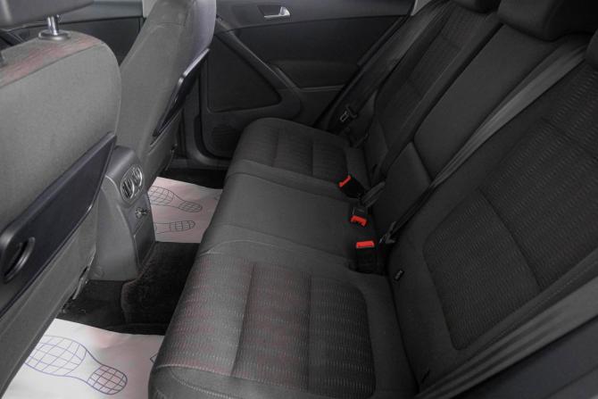 Volkswagen Tiguan I Рестайлинг с пробегом 2011 года, цена 1 229 000 рублей, 160000 км, внедорожник, Автокод Объявления