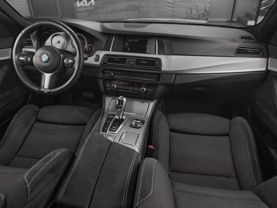 BMW 5 серии VI (F10/F11/F07) Рестайлинг Москва  - изображение 9