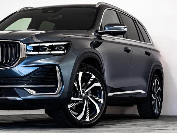 Geely Monjaro I с пробегом 2023 года, цена 2 925 000 рублей, 79045 км, внедорожник, Автокод Объявления