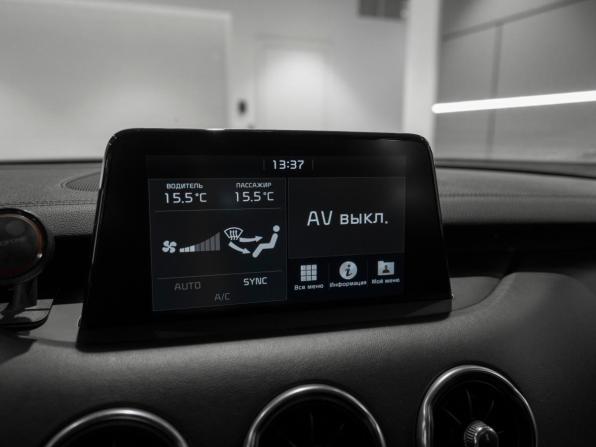 Kia Stinger I с пробегом 2019 года, цена 2 460 000 рублей, 124582 км, лифтбек, Автокод Объявления