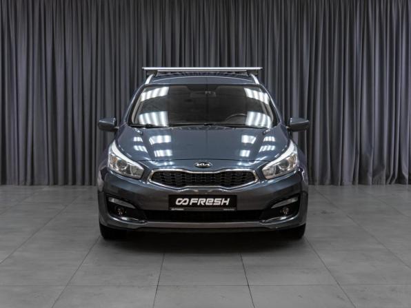Kia Ceed II Рестайлинг с пробегом 2017 года, цена 1 419 000 рублей, 179768 км, универсал, Автокод Объявления
