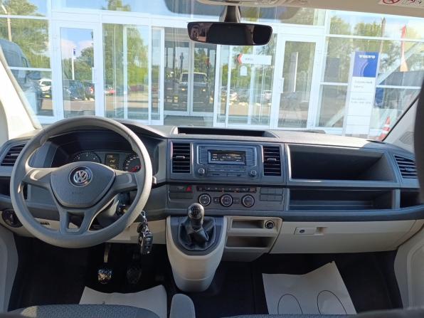 Volkswagen Caravelle T6 с пробегом 2017 года, цена 2 475 000 рублей, 236761 км, минивэн, Автокод Объявления