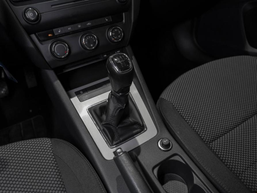 Skoda Octavia III (A7) Москва  - изображение 13