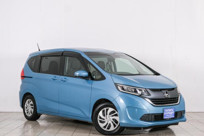 Honda Freed II с пробегом 2019 года, цена 1 499 000 рублей, 88500 км, компактвэн, Автокод Объявления