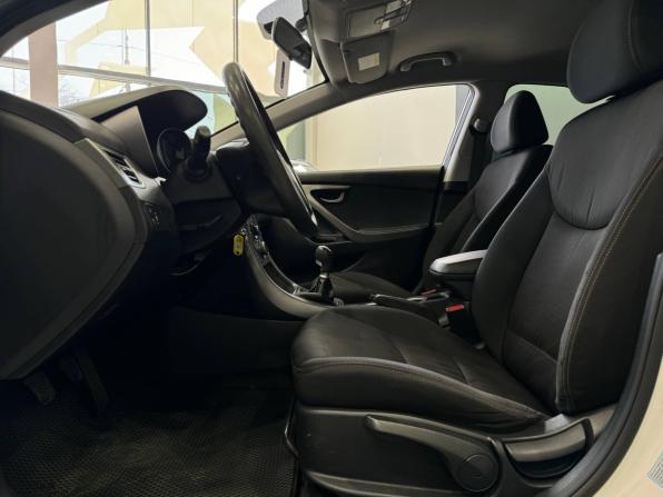 Hyundai Elantra V (MD) с пробегом 2014 года, цена 1 059 900 рублей, 175555 км, седан, Автокод Объявления