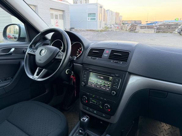 Skoda Yeti I Рестайлинг с пробегом 2014 года, цена 1 175 000 рублей, 188736 км, внедорожник, Автокод Объявления