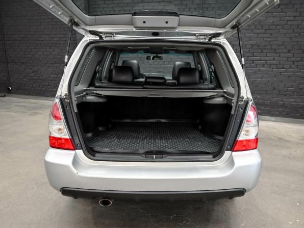 Subaru Forester II Рестайлинг с пробегом 2006 года, цена 950 000 рублей, 162149 км, внедорожник, Автокод Объявления