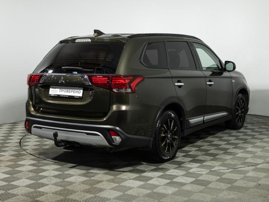 Mitsubishi Outlander III Рестайлинг 3 Санкт-Петербург  - изображение 5
