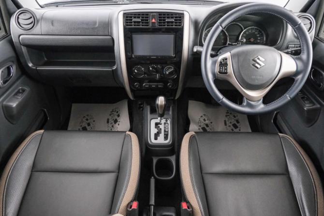 Suzuki Jimny III Рестайлинг 2 с пробегом 2016 года, цена 1 329 000 рублей, 102594 км, внедорожник, Автокод Объявления