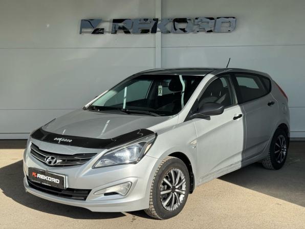 Hyundai Solaris I Рестайлинг с пробегом 2016 года, цена 999 000 рублей, 125000 км, хэтчбек, Автокод Объявления