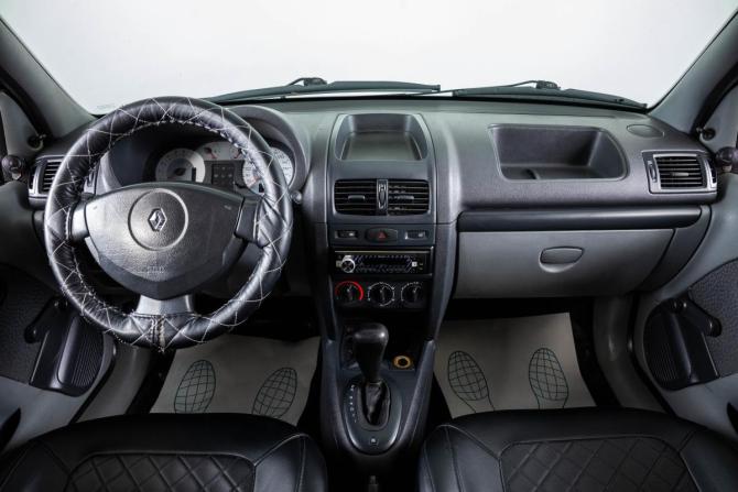Renault Symbol I Рестайлинг 2 с пробегом 2007 года, цена 429 000 рублей, 208300 км, седан, Автокод Объявления