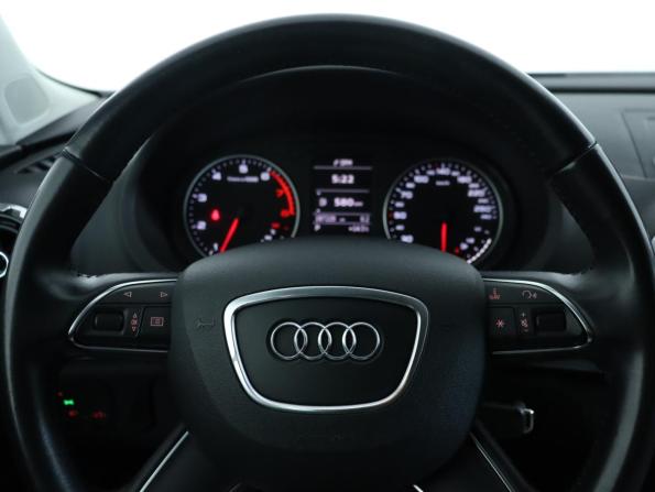 Audi A3 III (8V) с пробегом 2013 года, цена 1 147 900 рублей, 187220 км, хэтчбек, Автокод Объявления