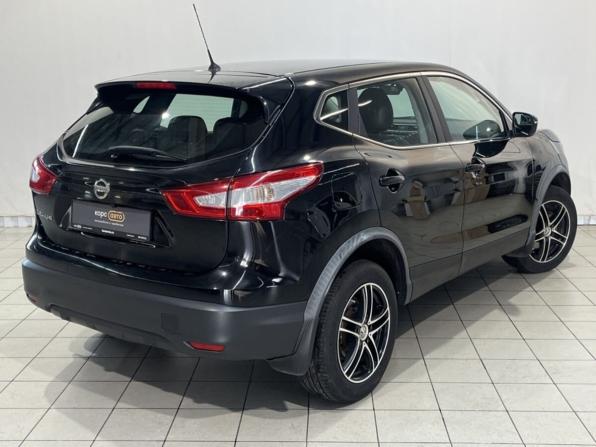 Nissan Qashqai II с пробегом 2016 года, цена 1 591 000 рублей, 113092 км, внедорожник, Автокод Объявления