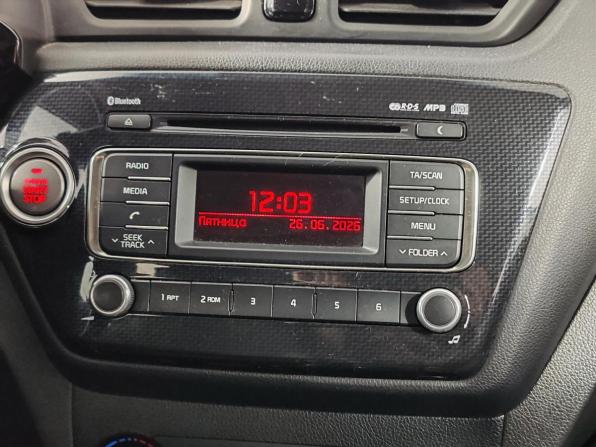 Kia Rio III Рестайлинг с пробегом 2016 года, цена 1 039 000 рублей, 174209 км, седан, Автокод Объявления