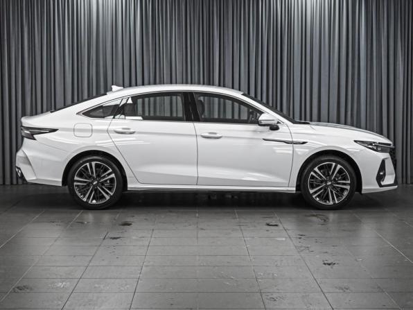 Chery Arrizo 8 с пробегом 2025 года, цена 2 399 000 рублей, 206 км, седан, Автокод Объявления
