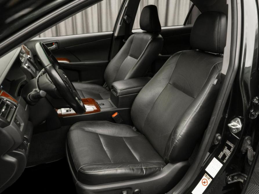 Toyota Camry VII (XV50) Москва  - изображение 9