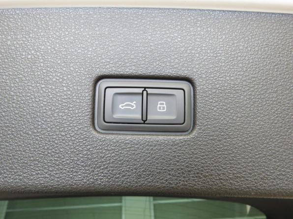 Audi Q8 I (4M) с пробегом 2019 года, цена 7 195 000 рублей, 135824 км, внедорожник, Автокод Объявления