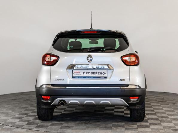 Renault Kaptur I с пробегом 2018 года, цена 1 799 000 рублей, 45300 км, внедорожник, Автокод Объявления