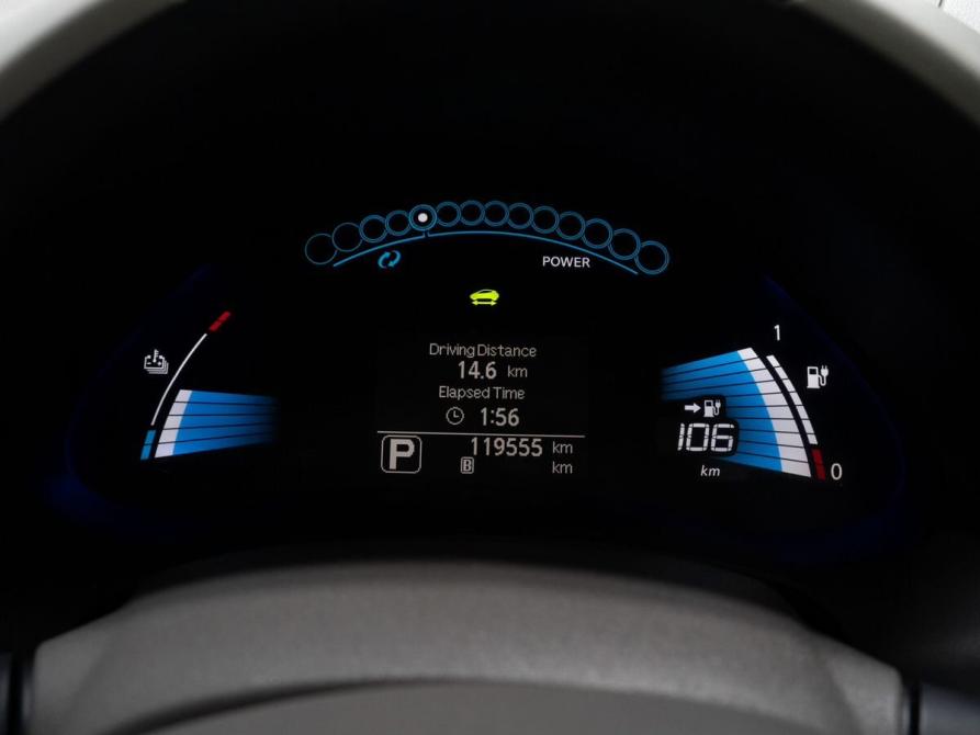 Nissan Leaf I (ZE0/AZE0) Чита  - изображение 11