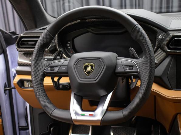 Lamborghini Urus I Рестайлинг с пробегом 2025 года, цена 38 150 000 рублей, 998 км, внедорожник, Автокод Объявления